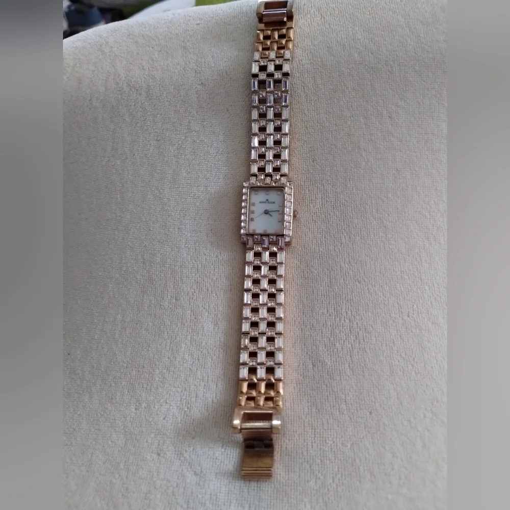 VINTAGE ANNE KLEIN TANK WATCH COVERED IN CRYSTALS, 7" LONG W/Clasp - Picture 1 of 5
